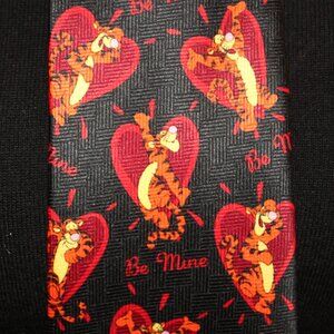 DISNEY Tigger "Be Mine" Necktie Winnie the Pooh Valentine Neckwear